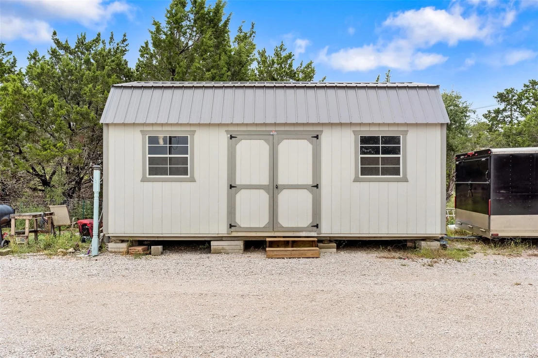 Photo of 250 Kothmann RD