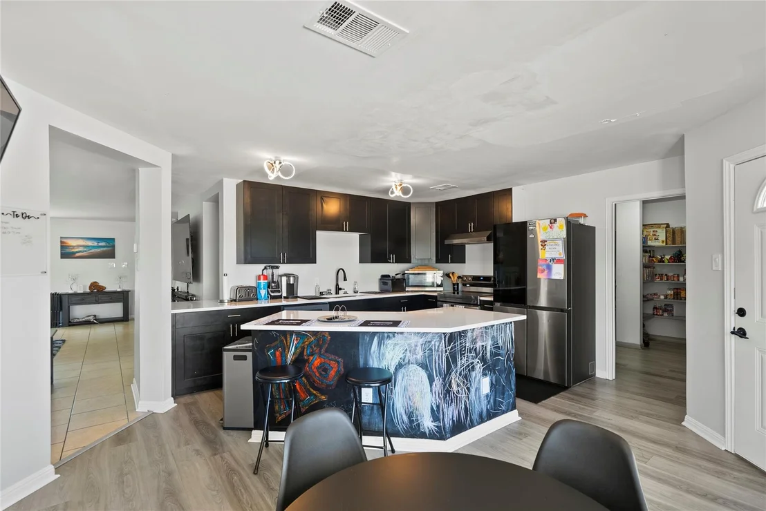 Photo of 1160 Forest Bluff TRL