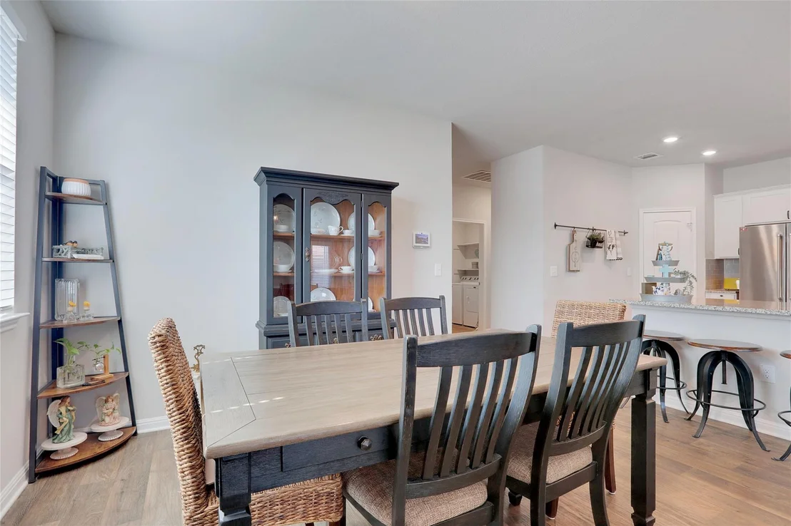 Photo of 235 Bunting LN