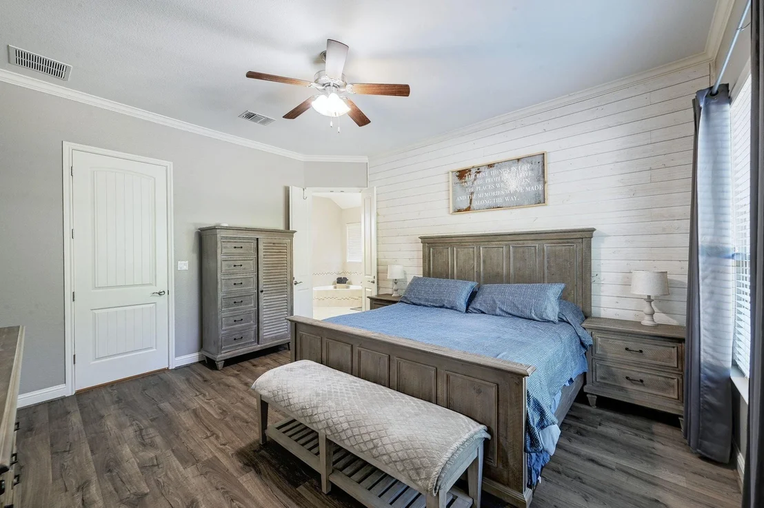 Photo of 306 Swallowtail DR