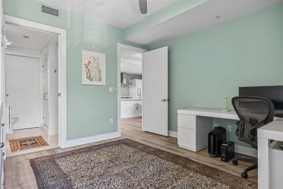 Photo of Unit 301 at 210 Lee Barton DR