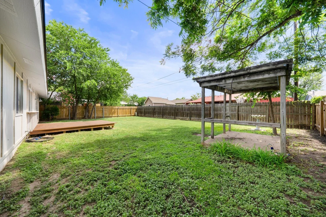 Photo of 1902 Cameo DR