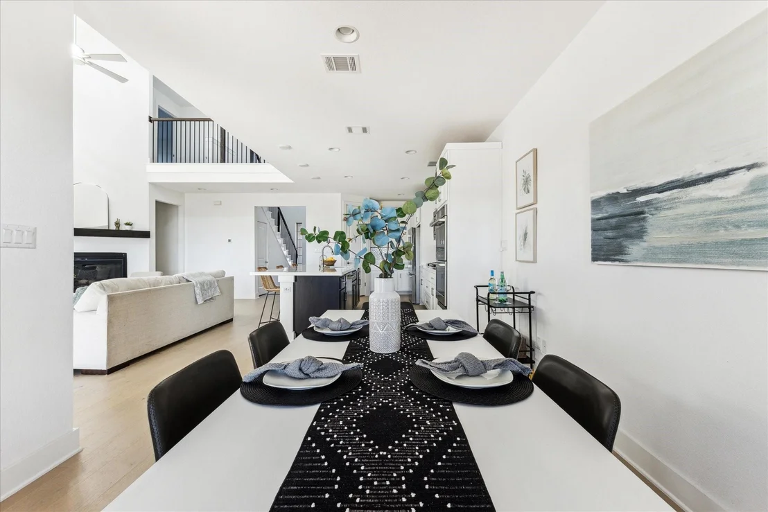 Photo of 1605 Sunset Vista BND