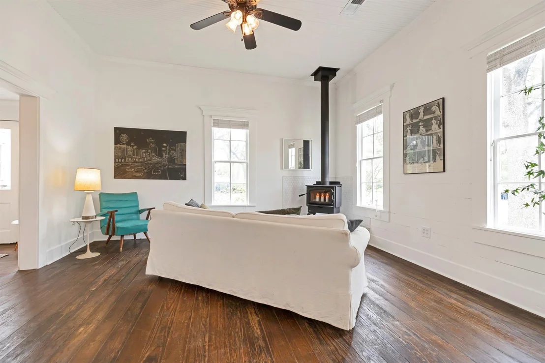 Photo of 409 N Main ST