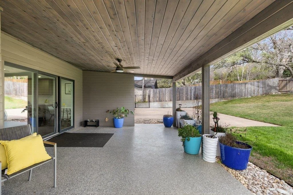 Photo of 9421 Spring Hollow DR