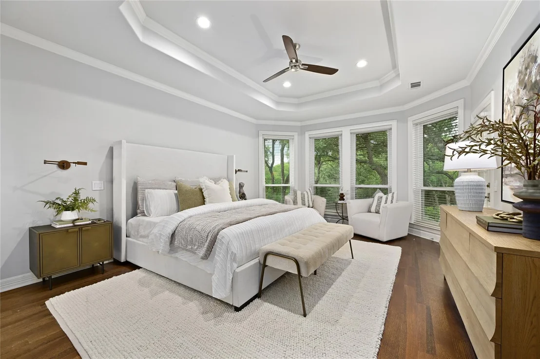 Photo of 2704 Regents PARK
