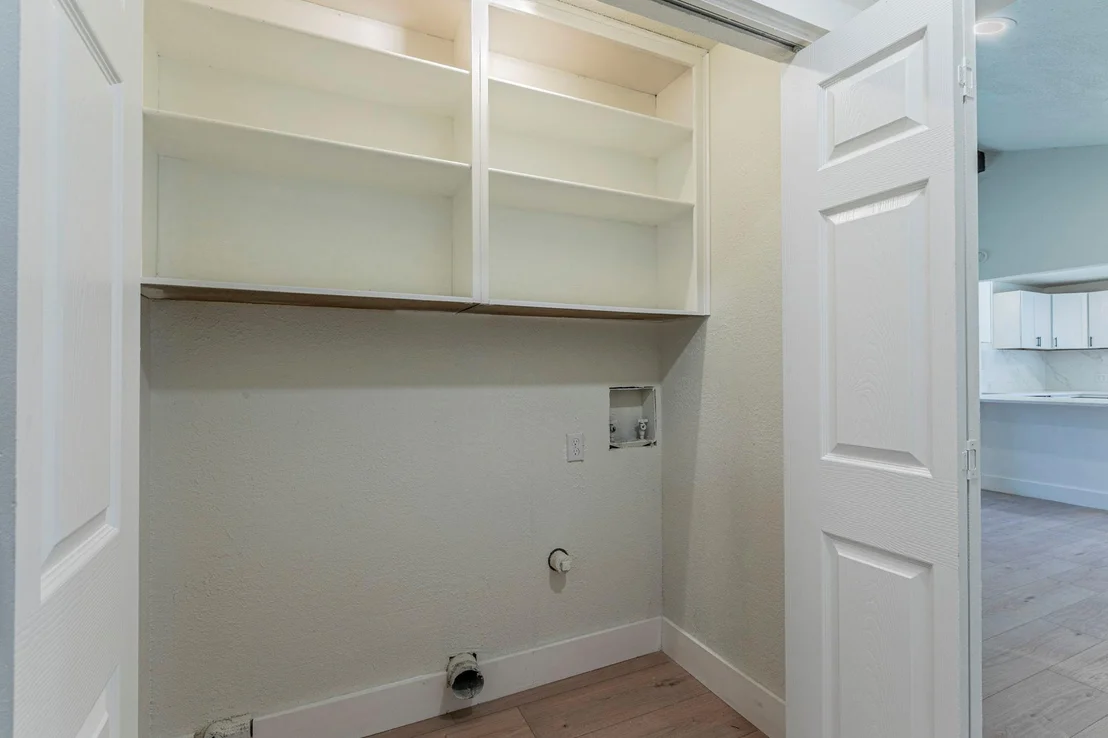 Photo of 3019 Summit DR