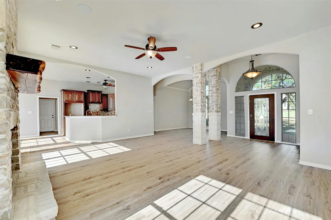 Photo of 1300 Little Bear RD