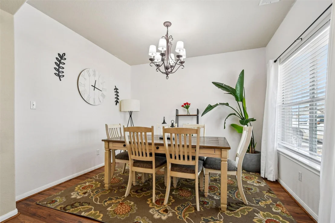 Photo of 410 Rosedale BLVD