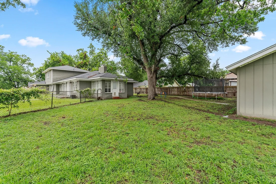 Photo of 717 Cedar Ave