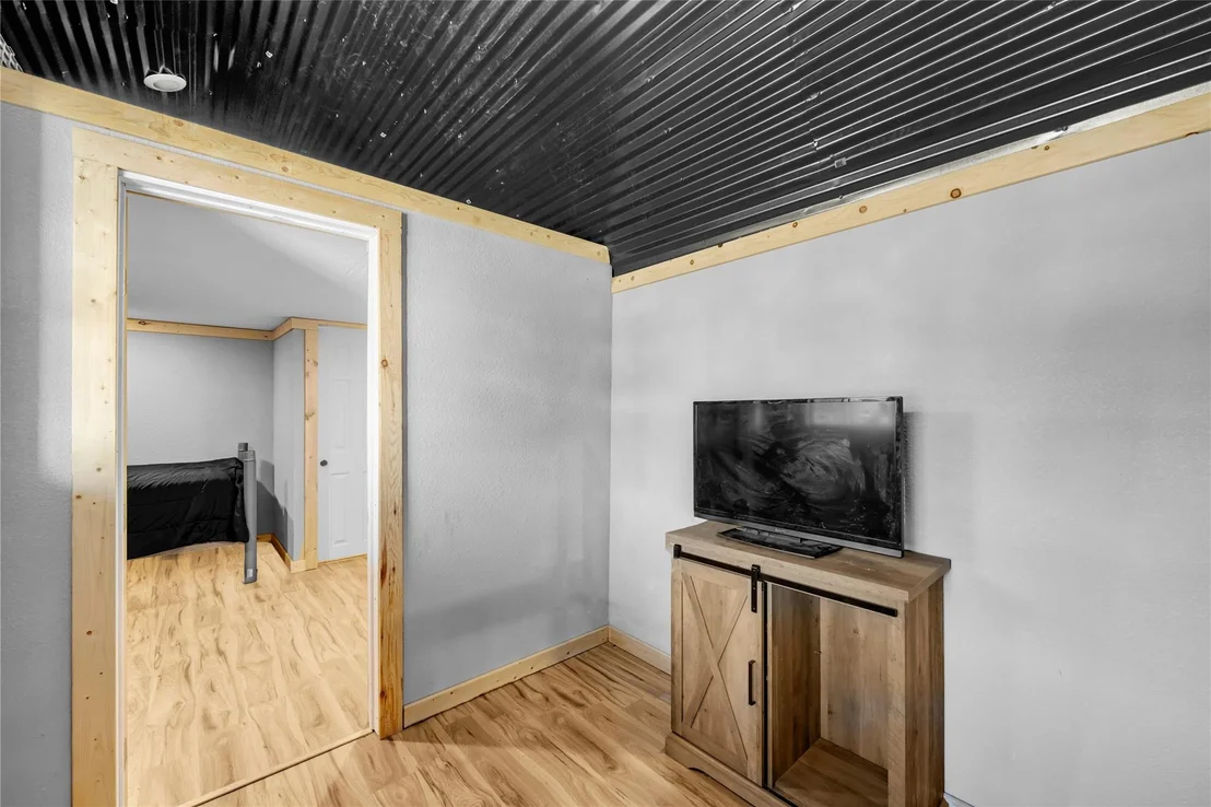 Photo of 700 Hale ST