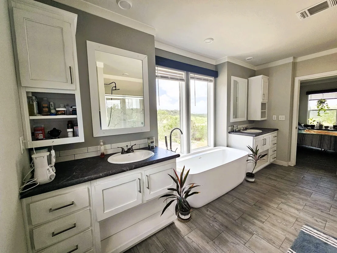 Photo of 4499 County Road 3220