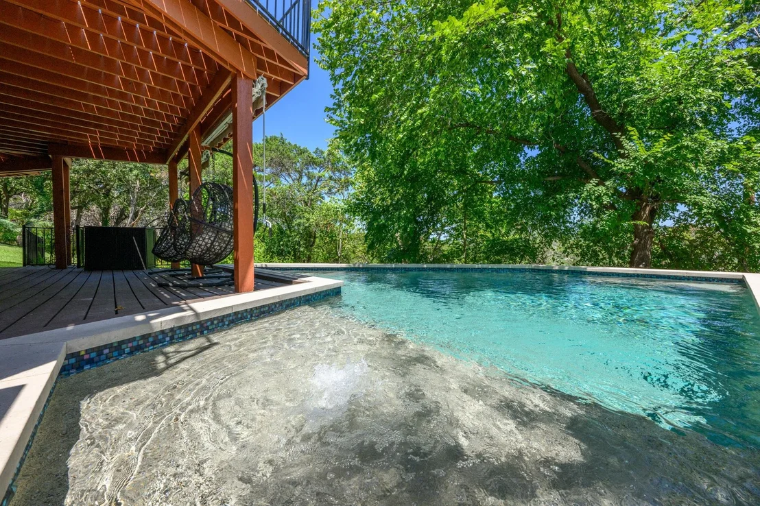 Photo of 5104 Beverly Hills DR