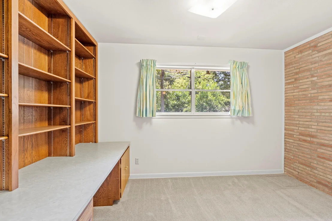 Photo of 3101 El Camino DR