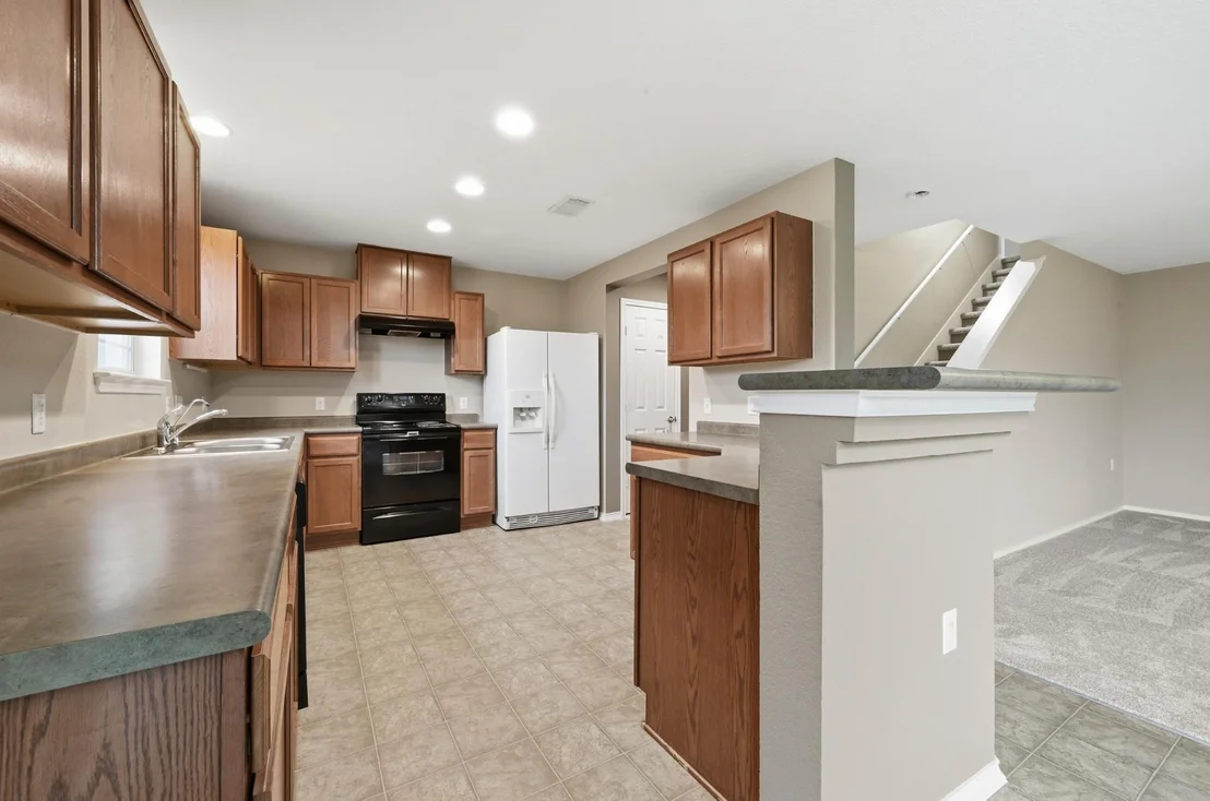 Photo of 6800 Baythorne DR