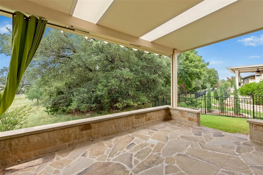 Photo of 634 Apache Mountain LN