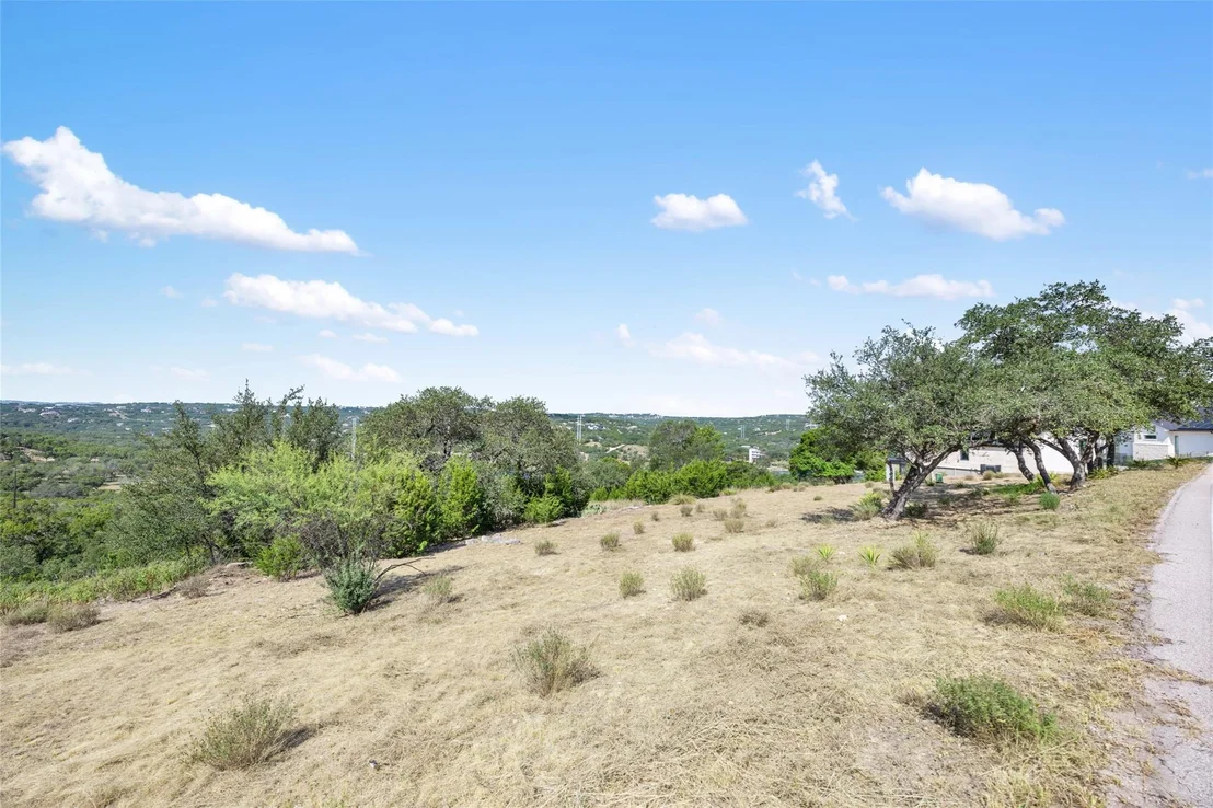 Photo of 2808 Lakehurst RD