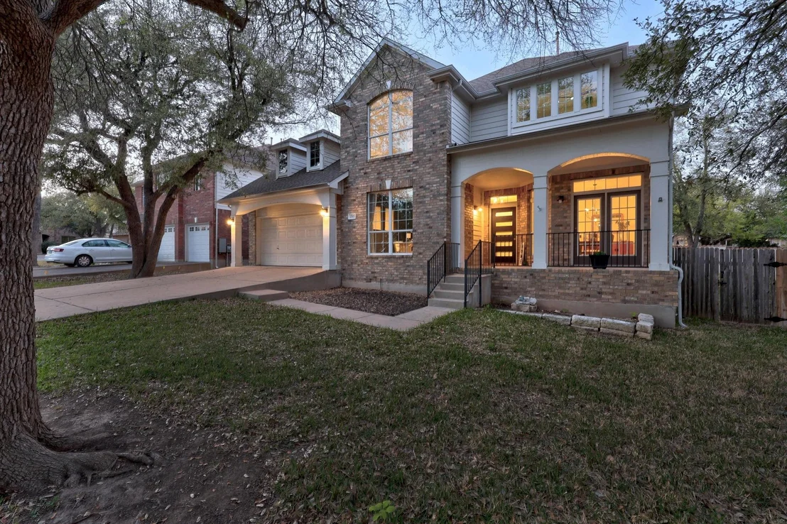 Photo of 2707 Disantis PL