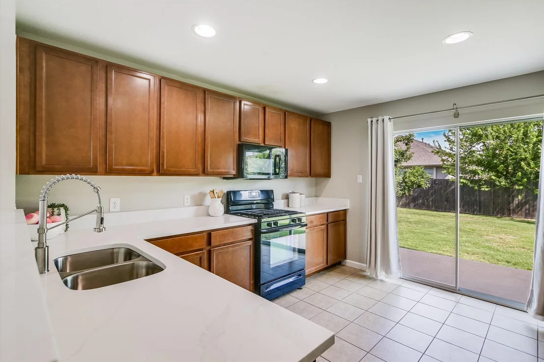 Photo of 917 Ranchero RD