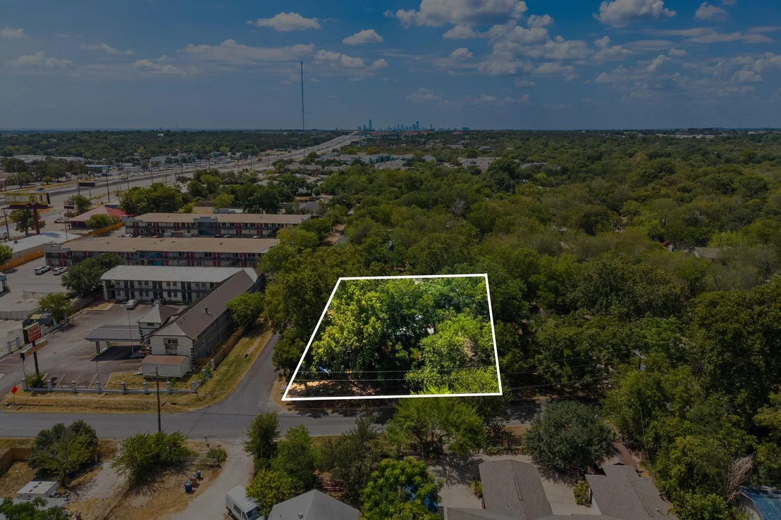 Photo of 9106 Capitol DR
