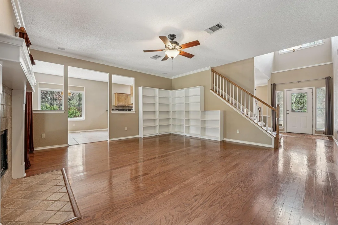 Photo of 209 Treetop WAY