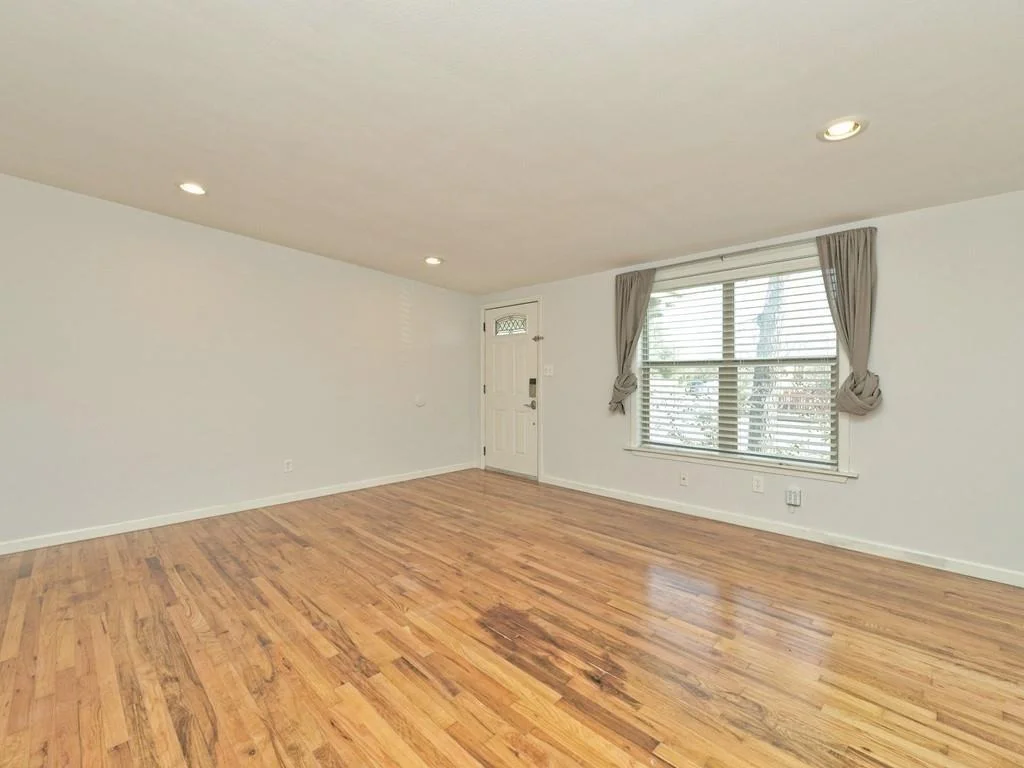 Photo of 4408 Mount Vernon DR