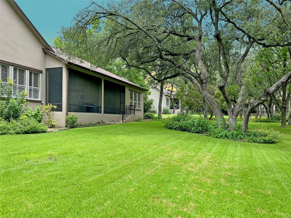 Photo of 112 Hill Country DR