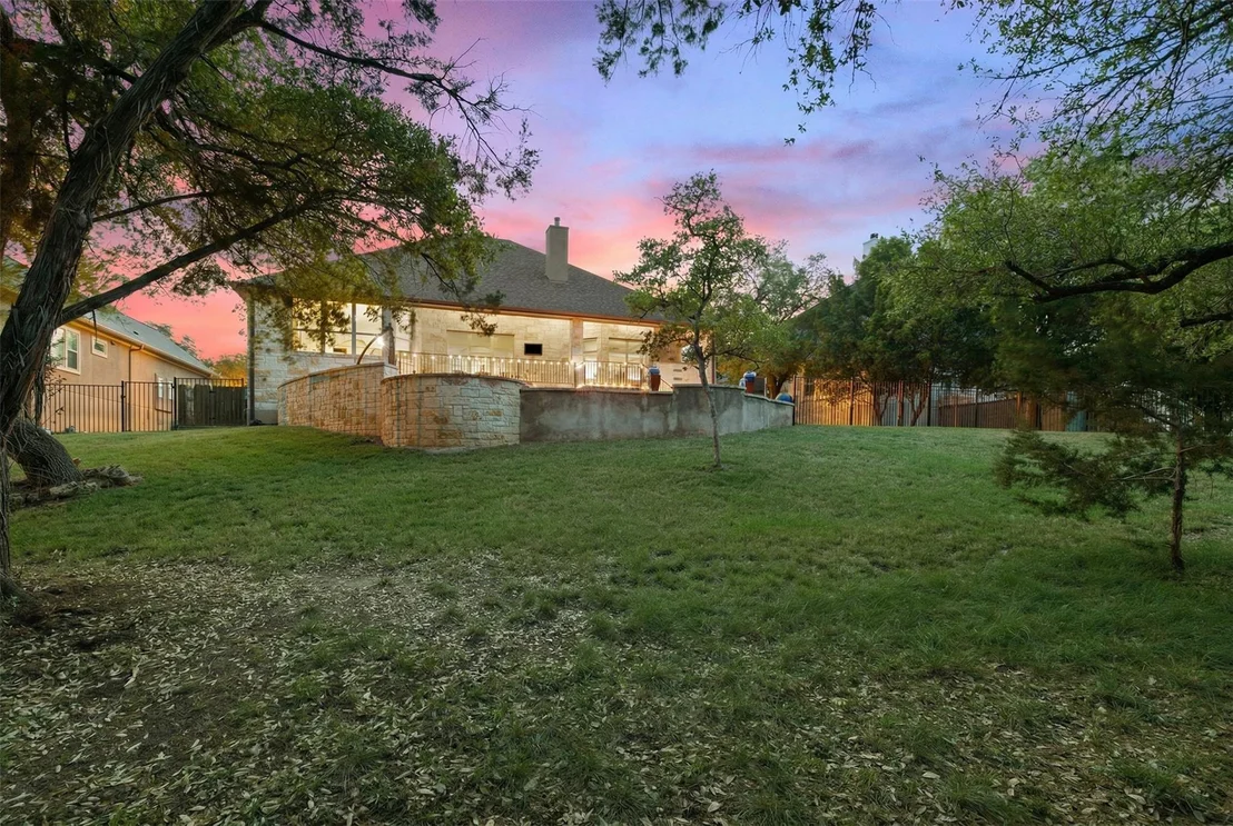 Photo of 210 Lake Como DR