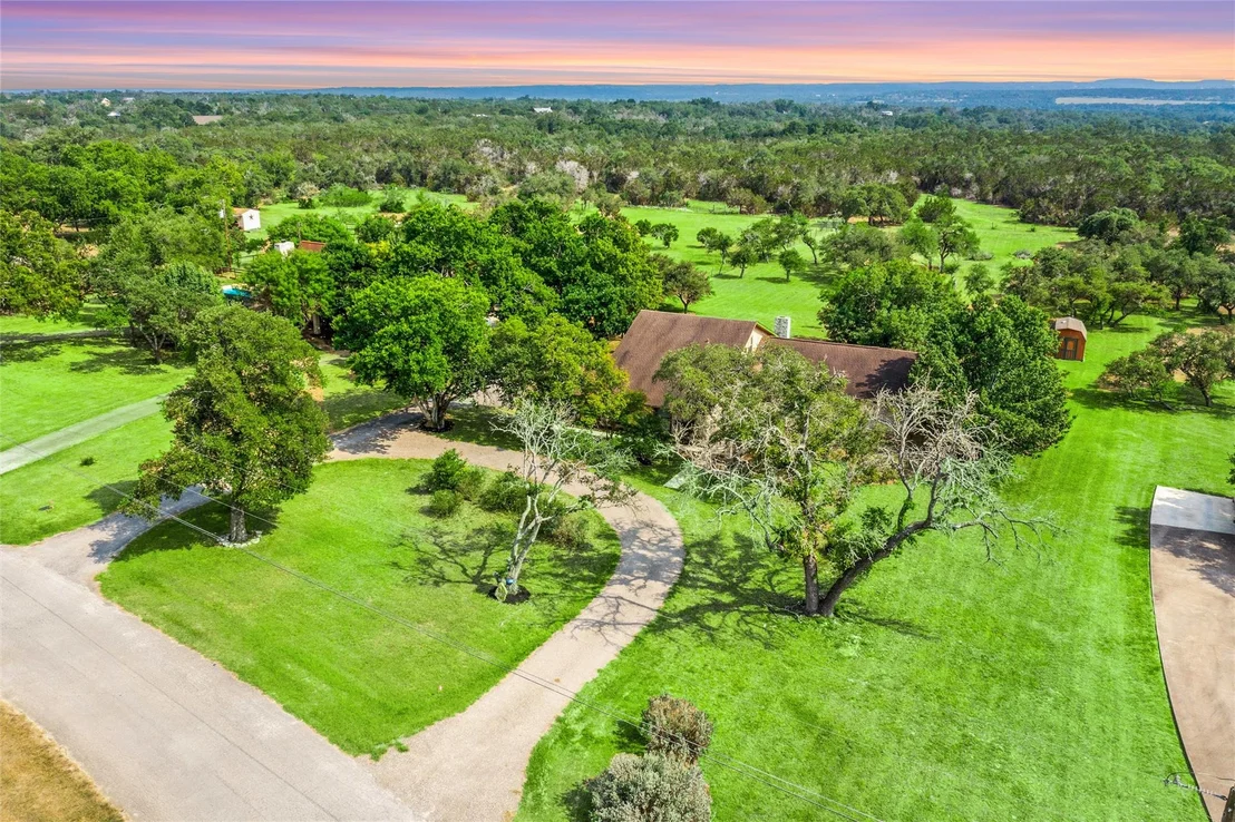 Photo of 708 Post Oak DR