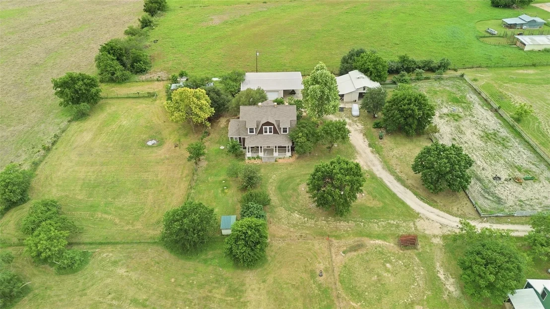 Photo of 600 Eastview DR