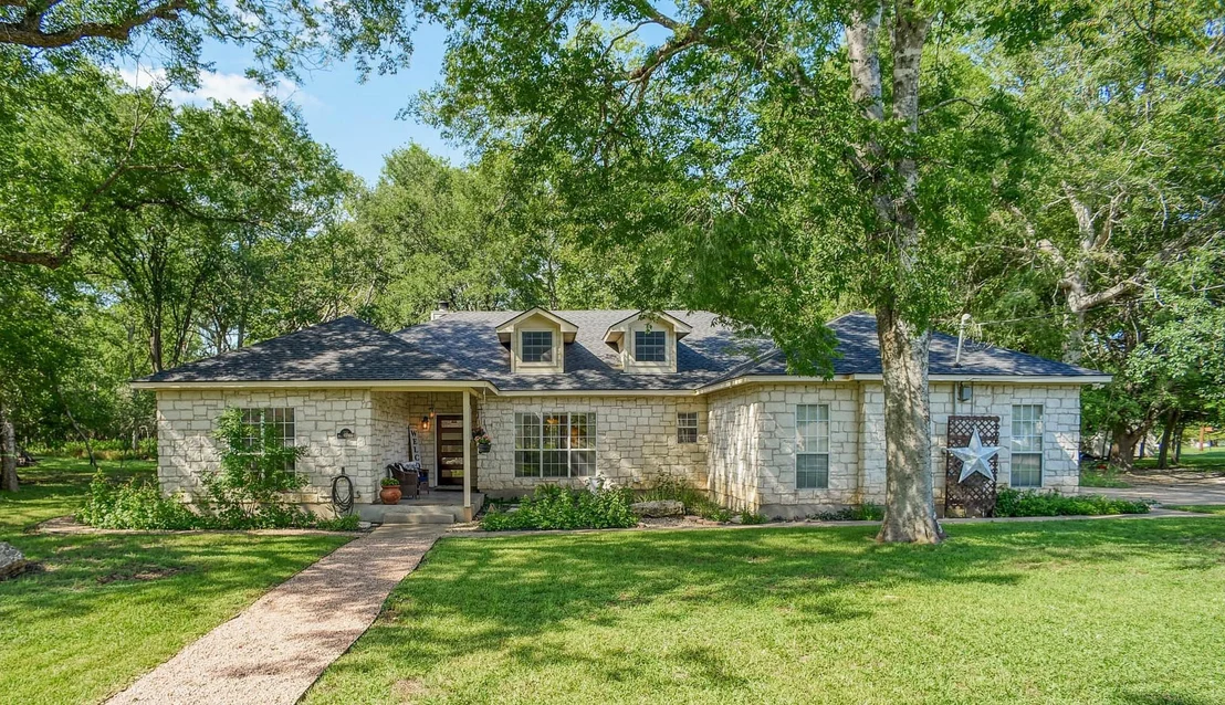 Photo of 128 Moku Manu DR