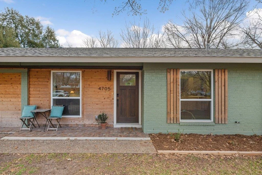 Photo of 4705 Old Castle RD