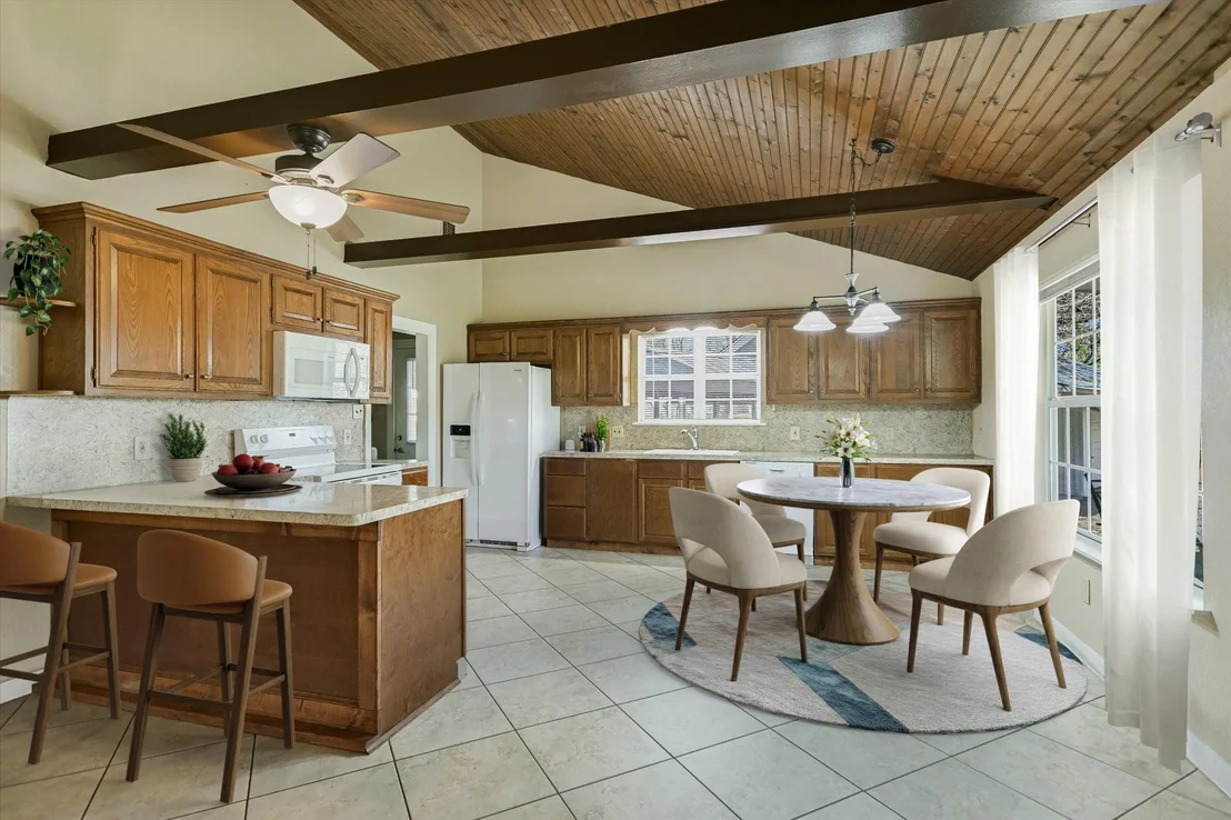 Photo of 611 Thurman CIR
