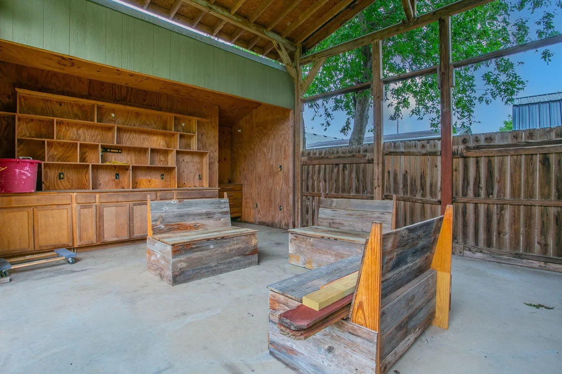 Photo of 102 Circle DR