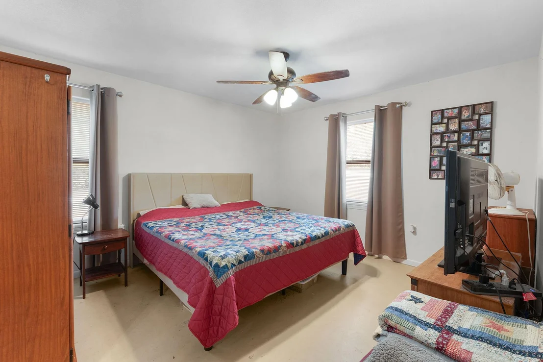 Photo of 211 Crestview