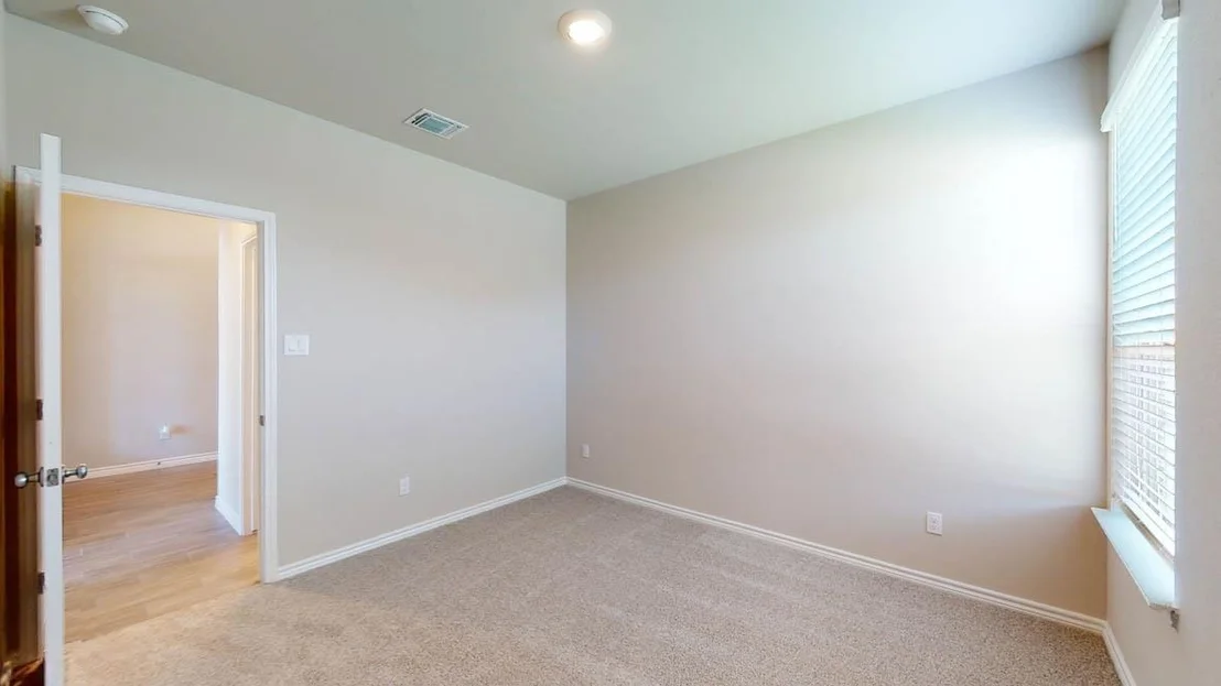 Photo of 1009 Sydney BLVD