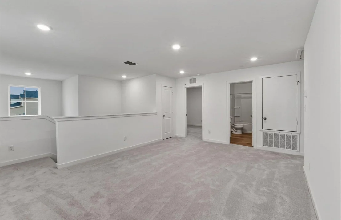 Photo of 5212 Monarda Mint DR