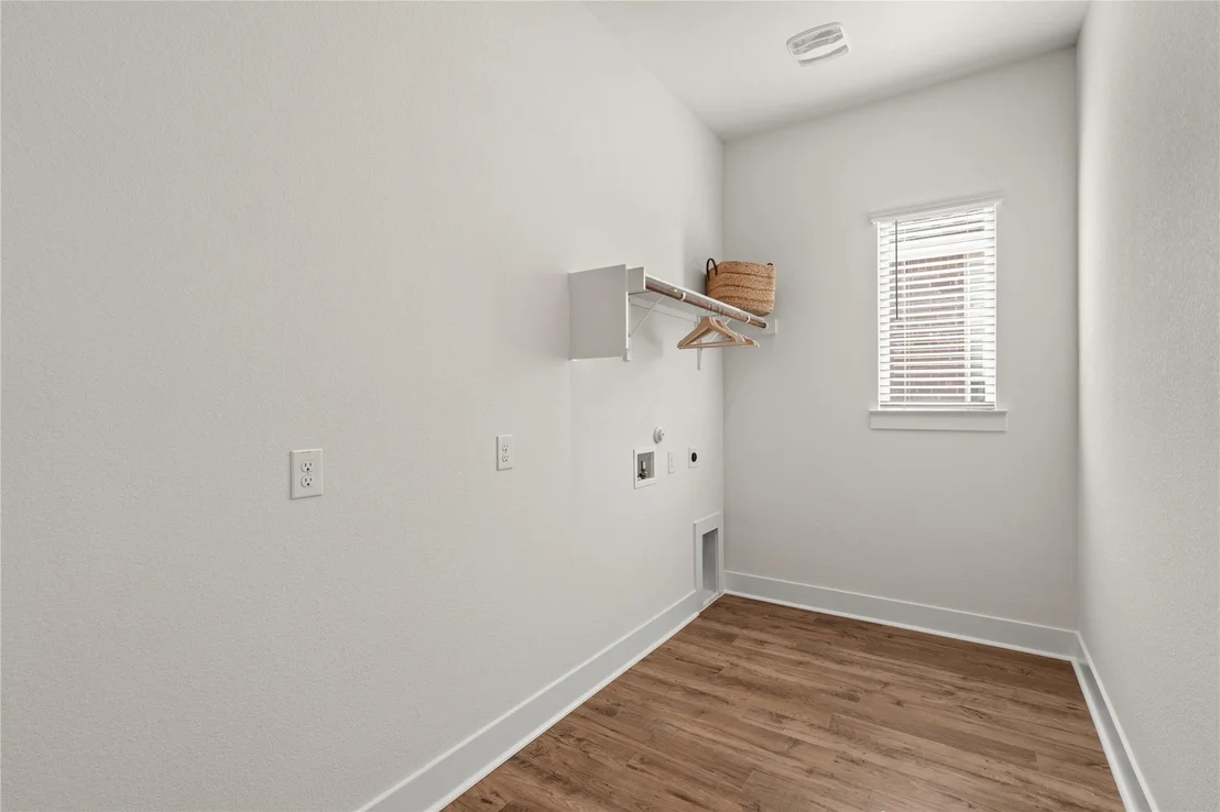 Photo of 2116 Tobiano TRCE