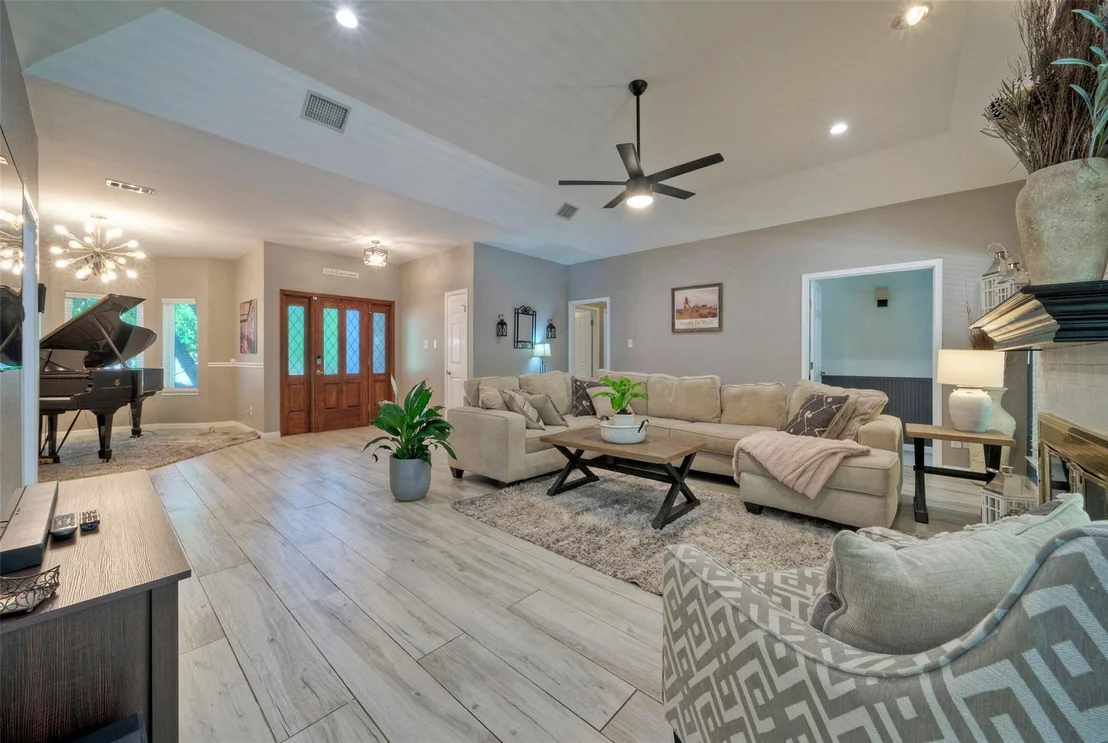 Photo of 10210 Colonial Club DR