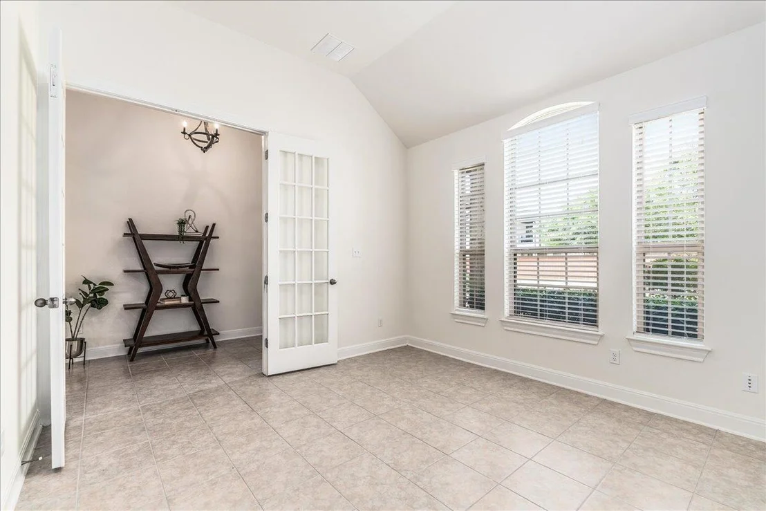 Photo of 3128 Bravo DR