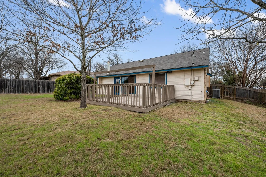 Photo of 712 Quail Run RD