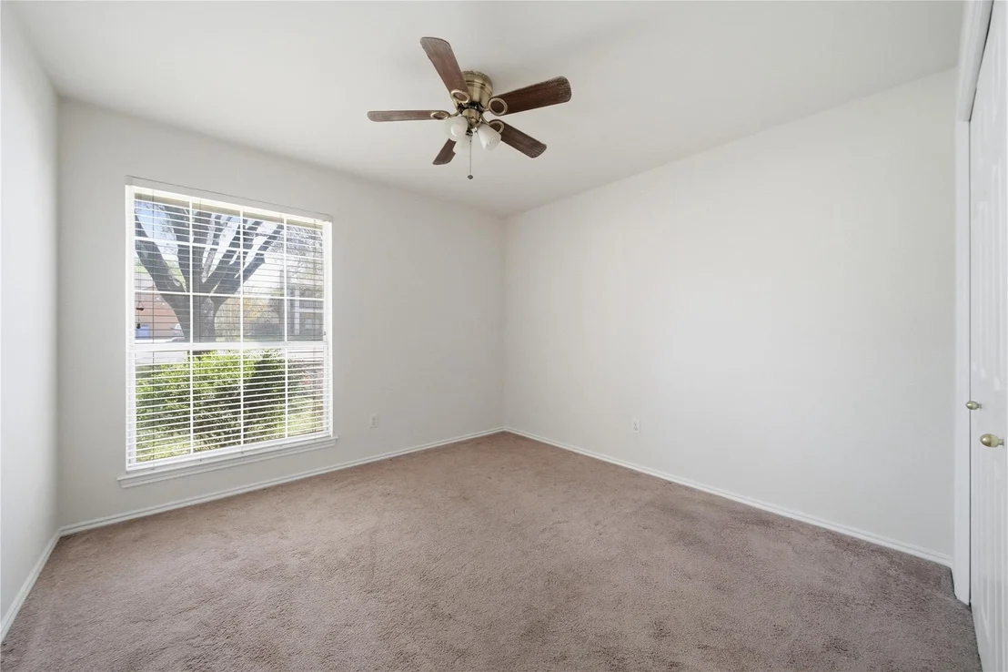 Photo of 1014 Pine Creek DR