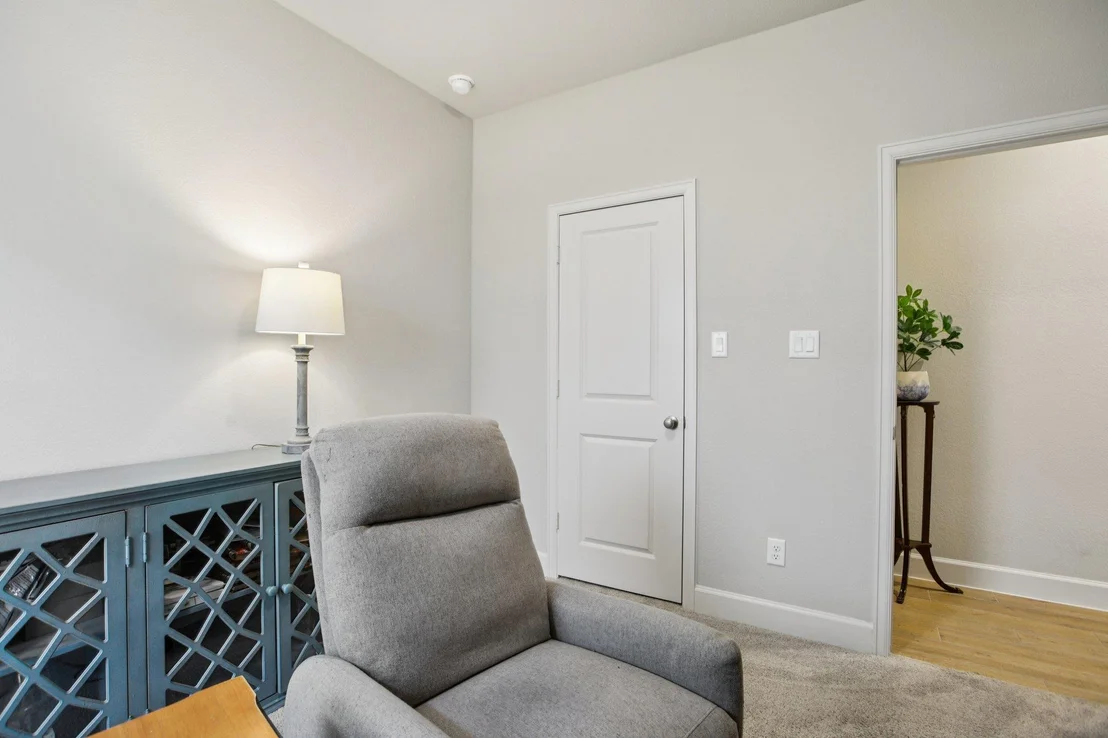 Photo of 149 Plumbago LOOP