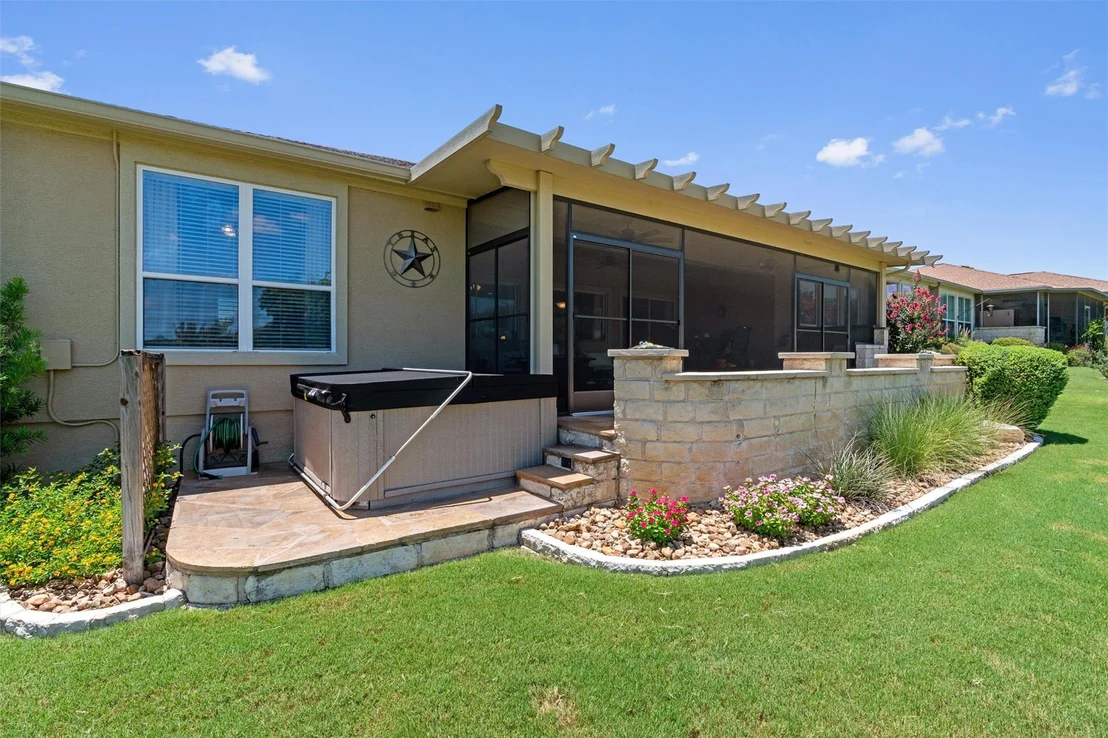 Photo of 200 Apache Mountain LN