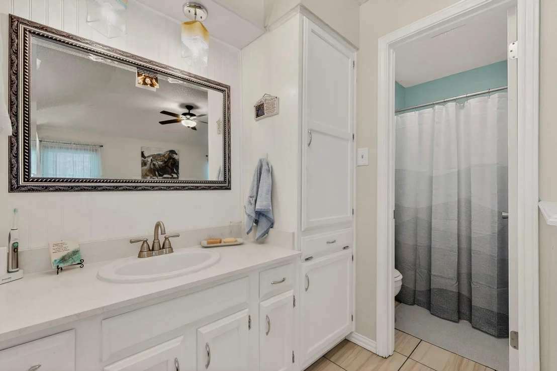 Photo of 507 Thousand Oaks BLVD