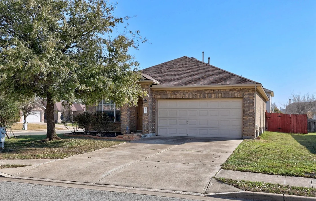 Photo of 810 Estancia WAY