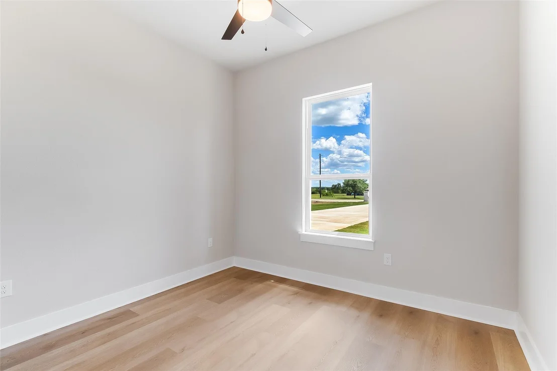 Photo of 130 Draper LN
