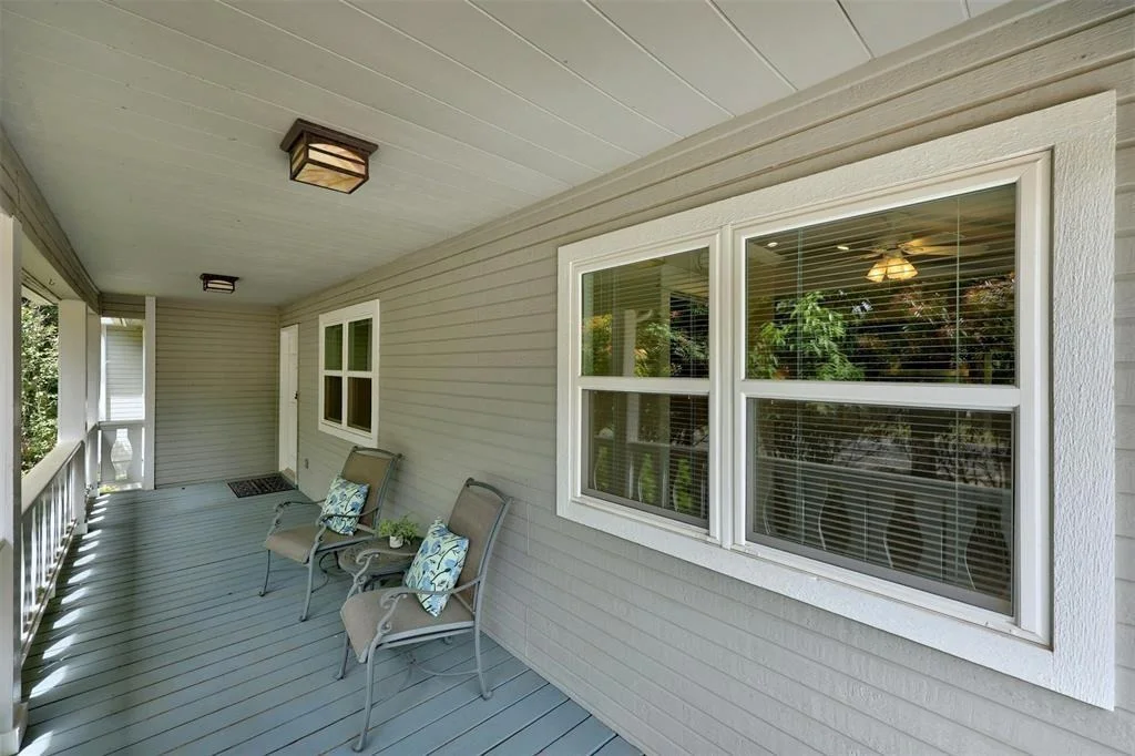 Photo of 2115 Saratoga DR