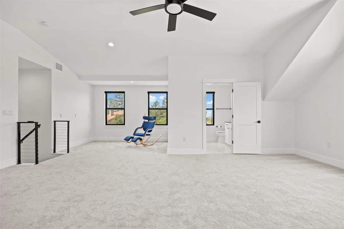 Photo of 111 Tall Forest DR