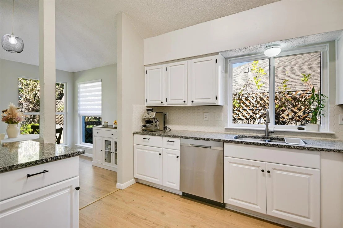 Photo of 2202 Taylor Simonetti Ave